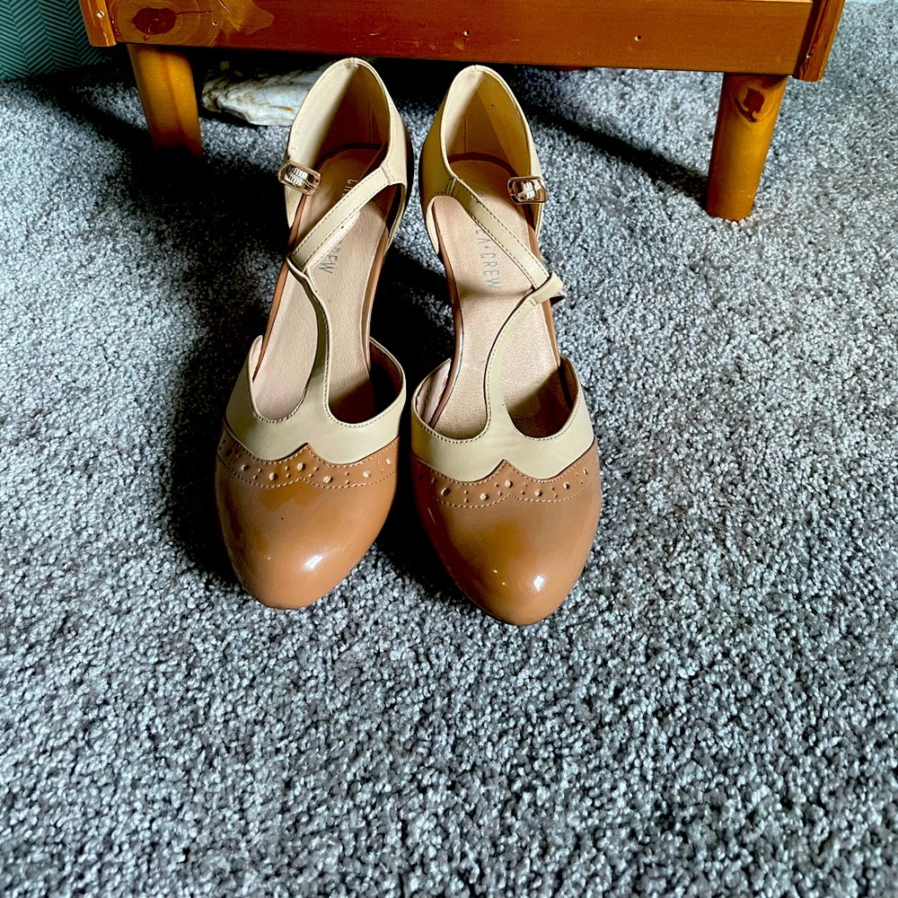 Cream & Tan heels